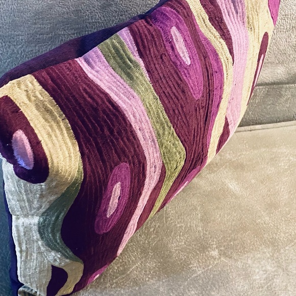 Rare & Retro Purple Swirl Pottery Barn Pillow Case - Picture 3 of 16